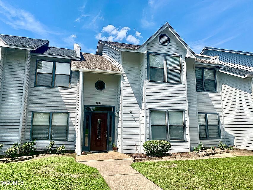 1st image of 8116 Fairway Villa Dr