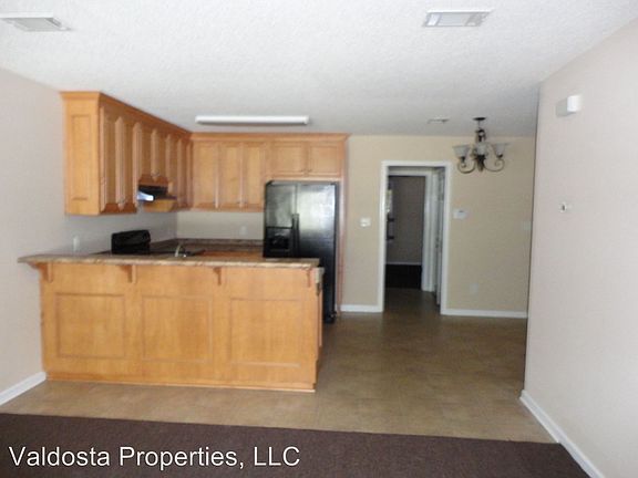 2nd image of 511 Cypress St #A