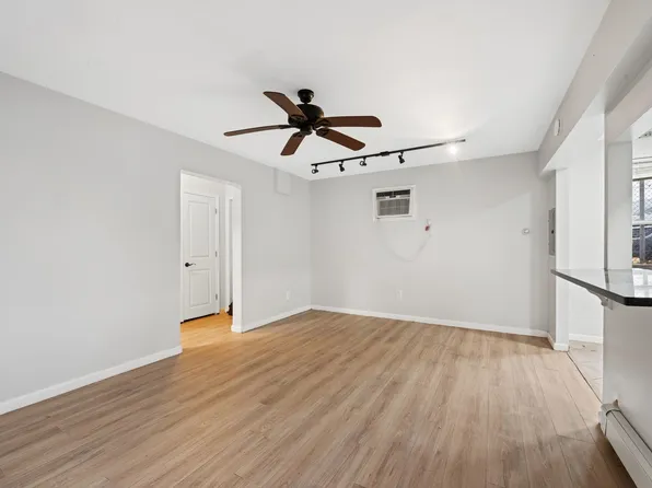 77 Sherman Place image 9 of 19