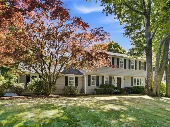 138 Forbes Rd, Westwood, MA 02090