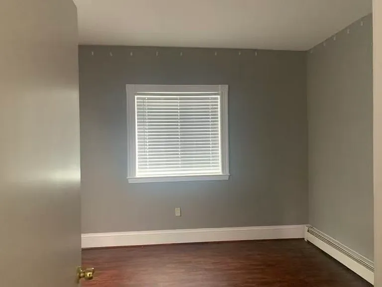 184 Pine St #1 — Photo 4