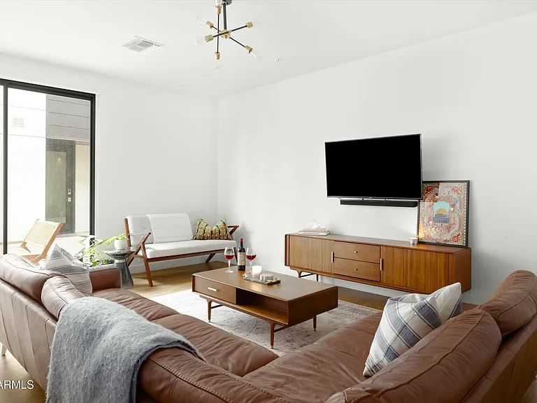 1717 N 1st Ave #215 — Photo 9