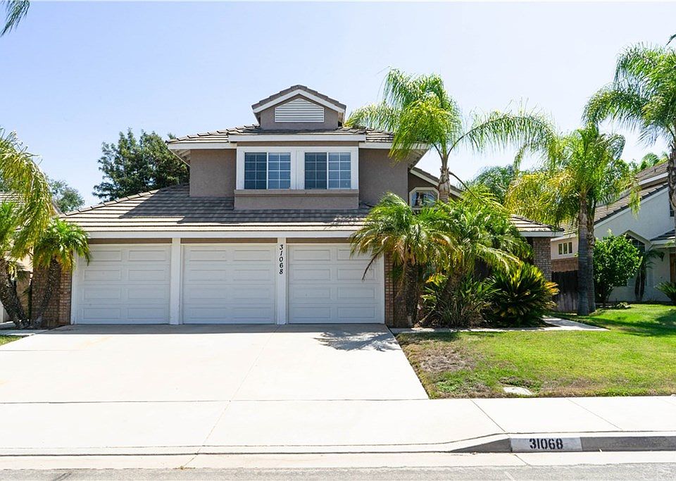1st image of 31068 Green Forest Dr