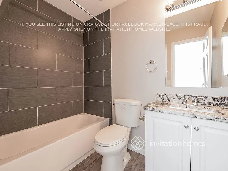 19710 E Lasalle Dr — Photo 18