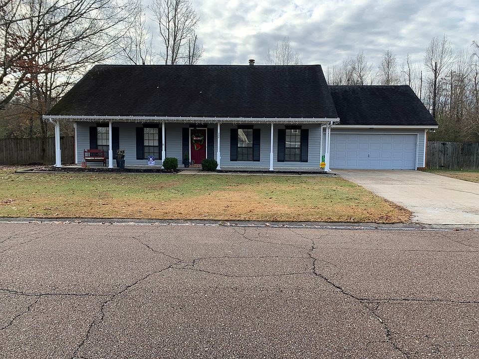 1st image of 257 Sherwood Dr