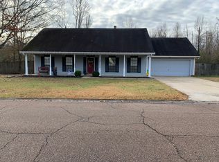 257 Sherwood Dr, Columbus, MS 39705