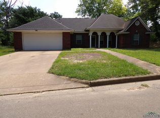 409 S Bradford St, Gilmer, TX 75644