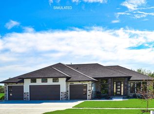 3413 Tree Line Dr, Lincoln, NE 68516