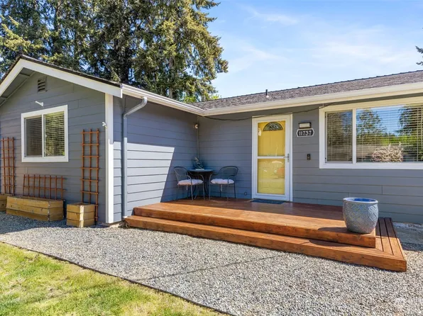 11737 Elder Avenue SE, Port Orchard, WA 98367