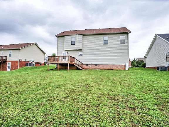 2nd image of 3247 Veranda Cir