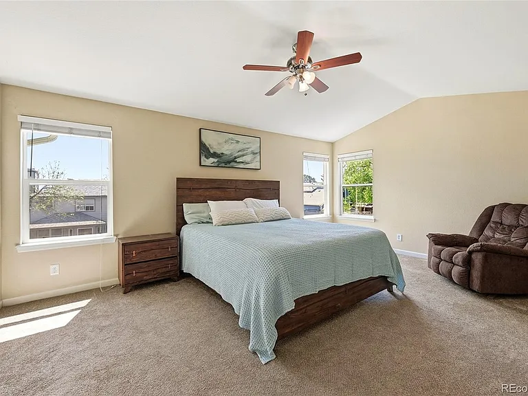 5504 E Burlington Dr — Photo 21