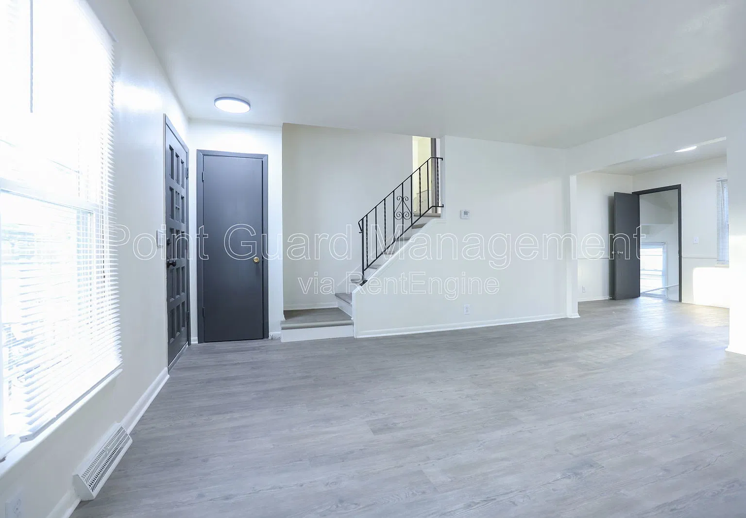 3 bed, 1.0 bath, $1,650 — Photo 4