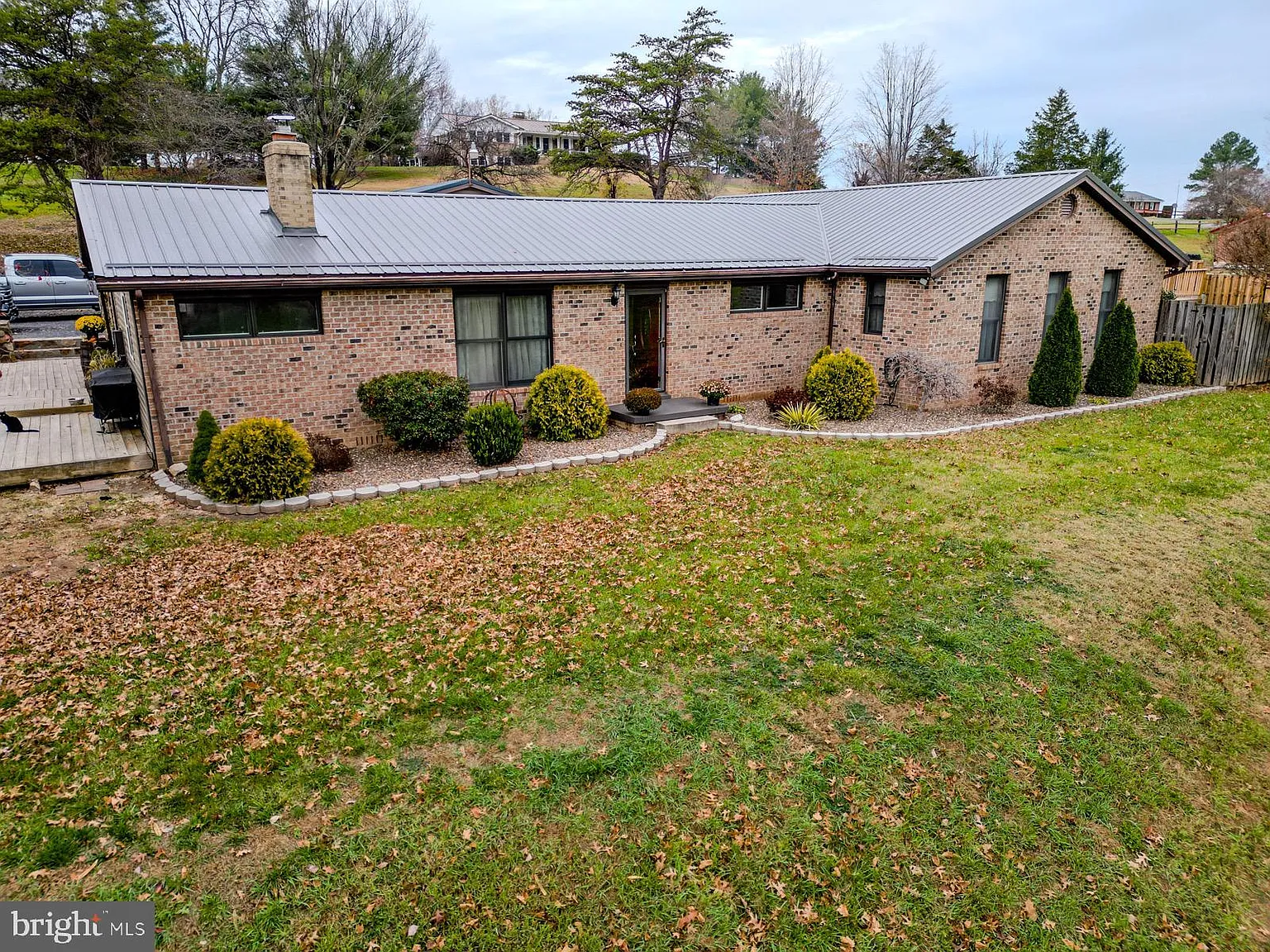 3988 N Fork Hwy photo 1