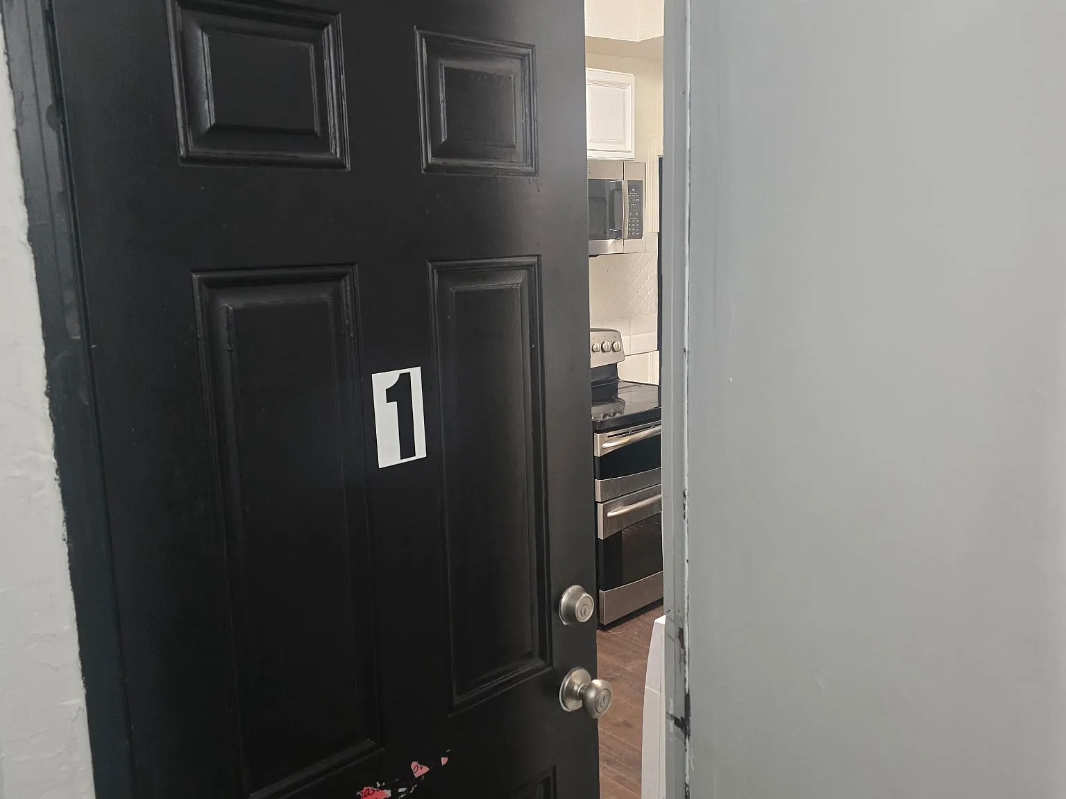 2 bed, 1100 sqft, $1,500 — Photo 4