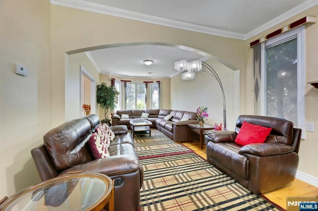 Apartment in New Milford, Bergen - View 5