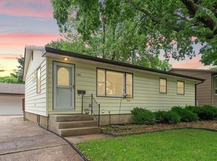 706 N Williams Ave, Sioux Falls, SD 57104