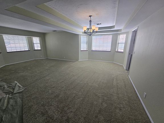 3rd image of 136 W Cielo Ave