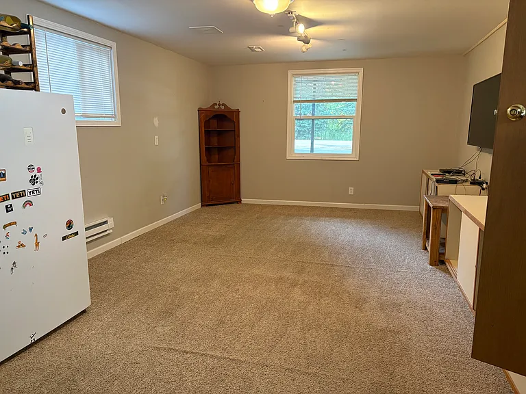 1405 Main St — Photo 11