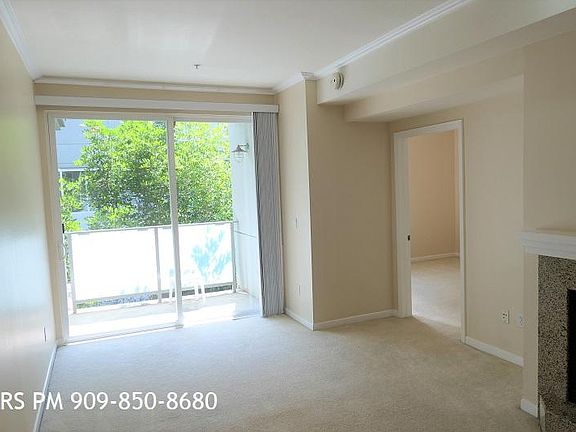 3rd image of 160 S Hudson Ave Unit 304