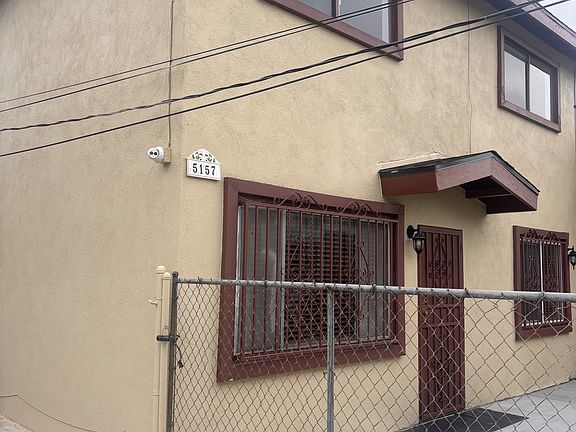 2nd image of 5157 Wood Ave
