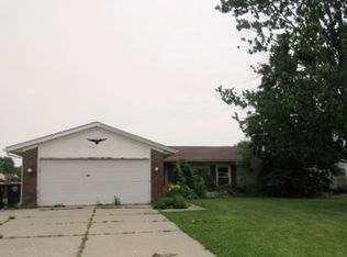 7123 Woodlynn Dr, Fort Wayne, IN 46816
