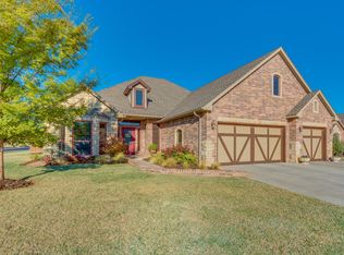 15301 Pleasant Cove Ln, Edmond, OK 73013