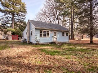 40 Lilac Ln, Hudgins, VA 23076