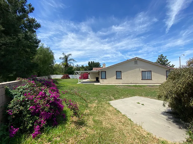 Countryrise Ln — Photo 9