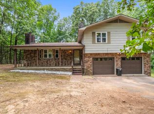 22 E Hill Dr, Conway, AR 72032