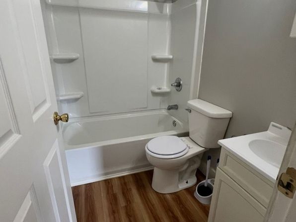 102-116 N Manhattan Ave #110