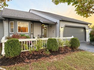 173 Summerhaven Dr S, East Syracuse, NY 13057