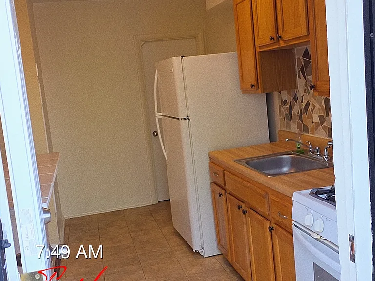 938 N Franklintown Rd — Photo 26