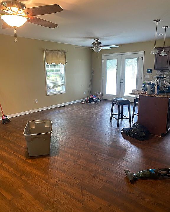 2nd image of 4061 Graham Rd