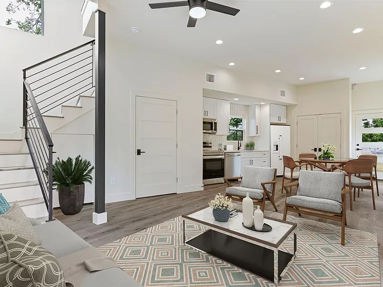 8507 Hathaway Dr #B — Photo 11