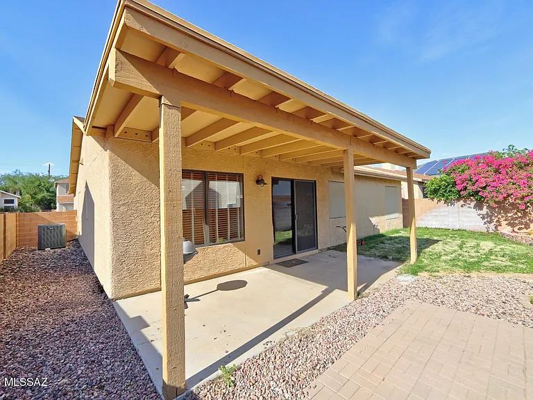 3067 W Country Hill Dr — Photo 30