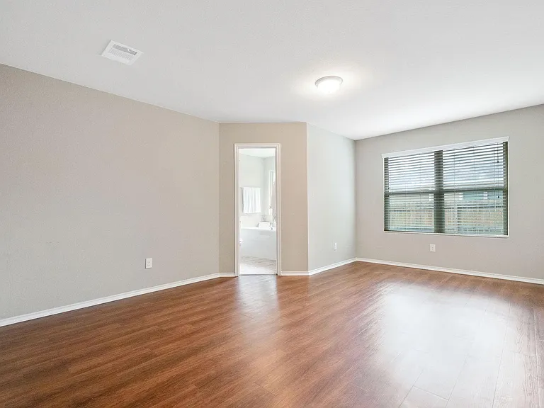 967 Oak Terrace Dr — Photo 6