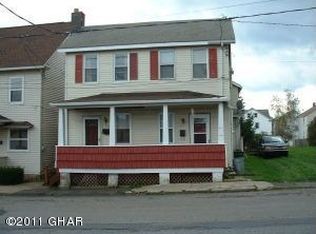 714 Chestnut St, Freeland, PA 18224