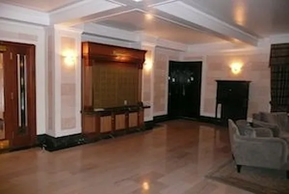 Rented by Douglas Elliman | media 15