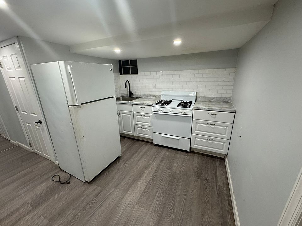 1st image of 46 Hawkins St #1B