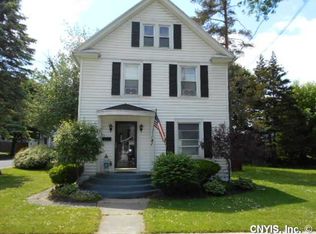 41 Delevan St, Auburn, NY 13021
