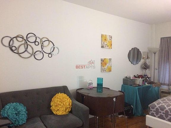 3rd image of 336 E 73rd St APT 2E