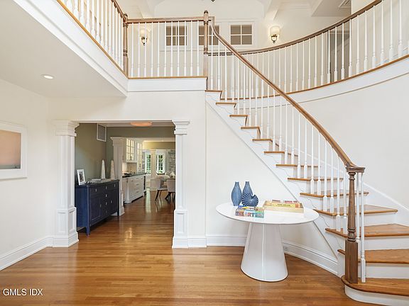 2nd image of 23 Daffodil Ln