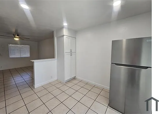 675 E Brown Rd — Photo 11