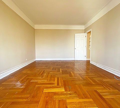 5th image of 1746 E 13th St APT 5
