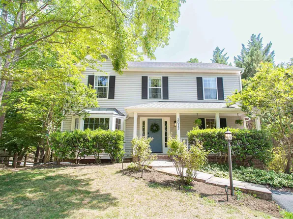 2013 Locke Ln, Charlottesville, VA 22911
