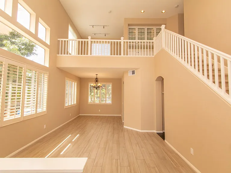 5321 Renaissance Ave — Photo 3