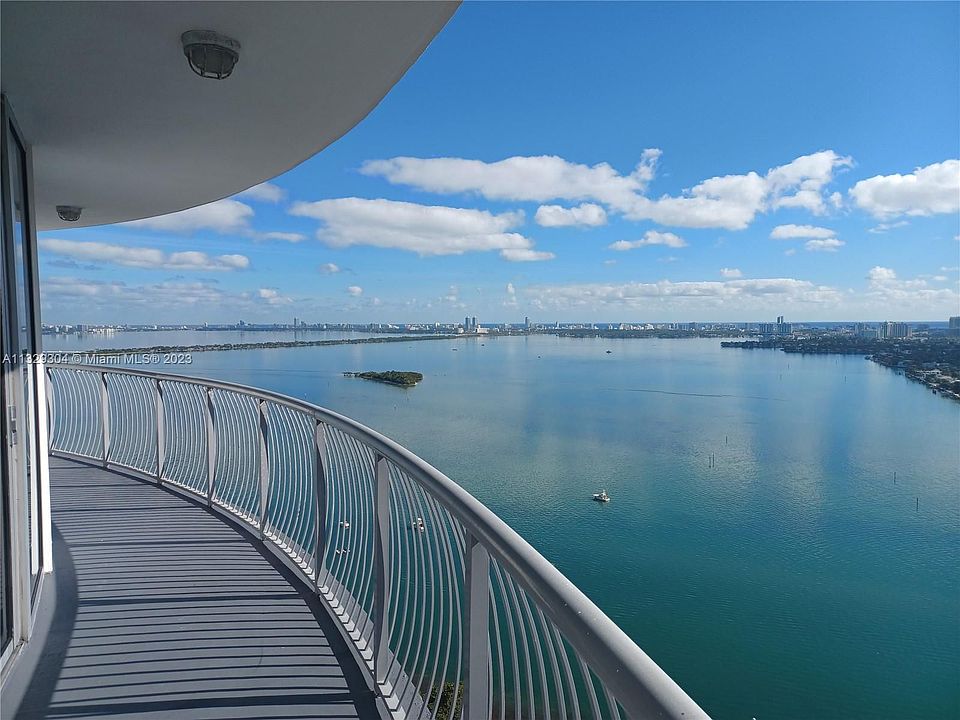 1st image of 1750 N Bayshore Dr APT 3602