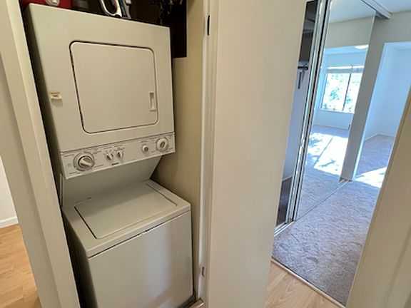 5th image of 952 Via Casitas