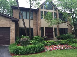 1980 Bertram Ln, Highland Park, IL 60035