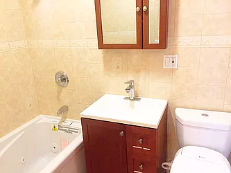 Rented by Rapid Realty Cobble Hill